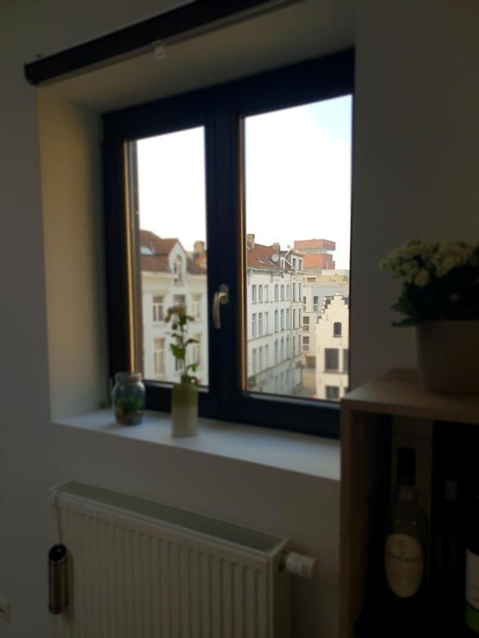 Uitzicht op het MAS Appartement Antwerpen Buitenkant foto